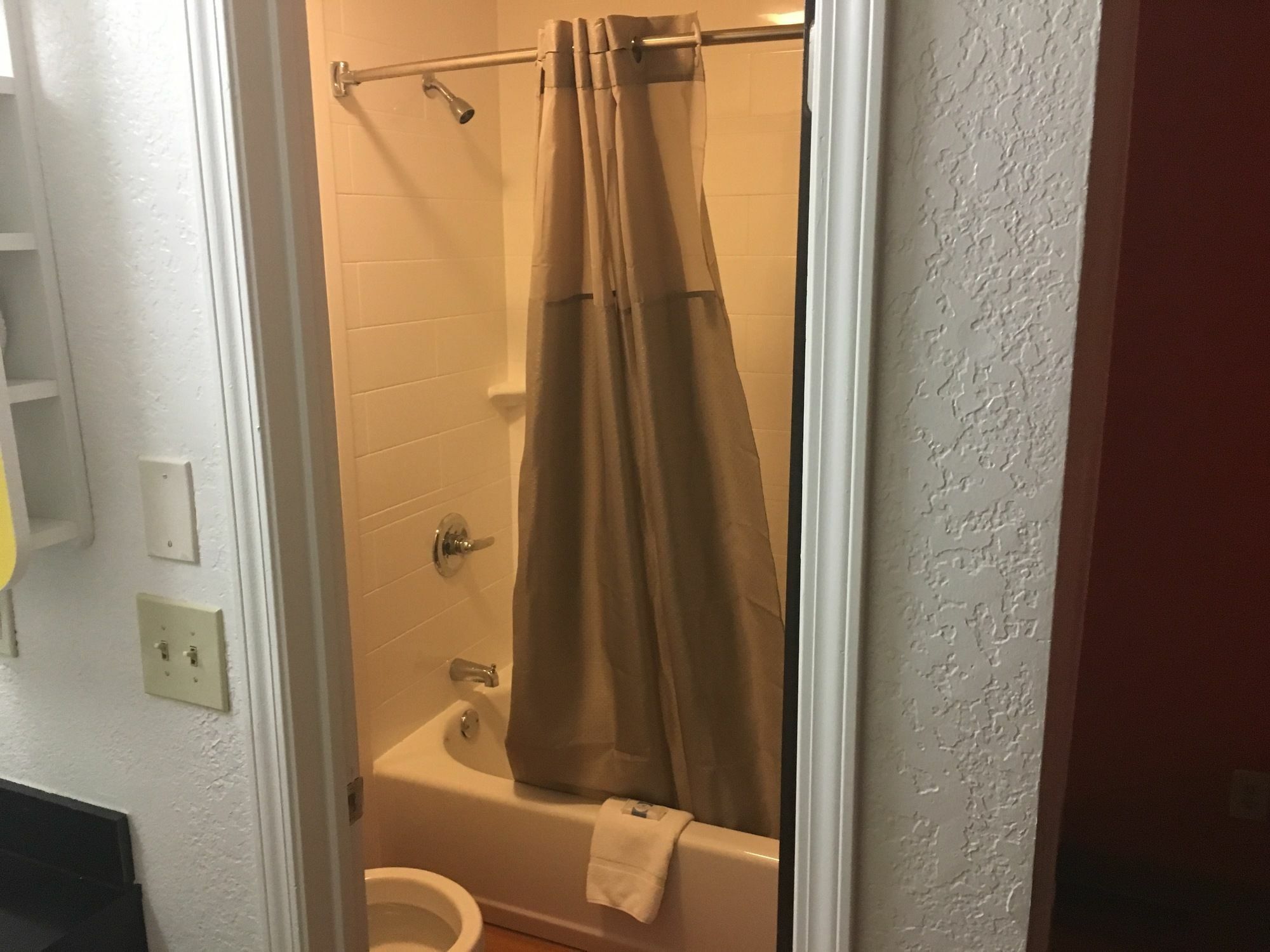 Days Inn By Wyndham Oklahoma City Nw Expressway Warr Acres Экстерьер фото